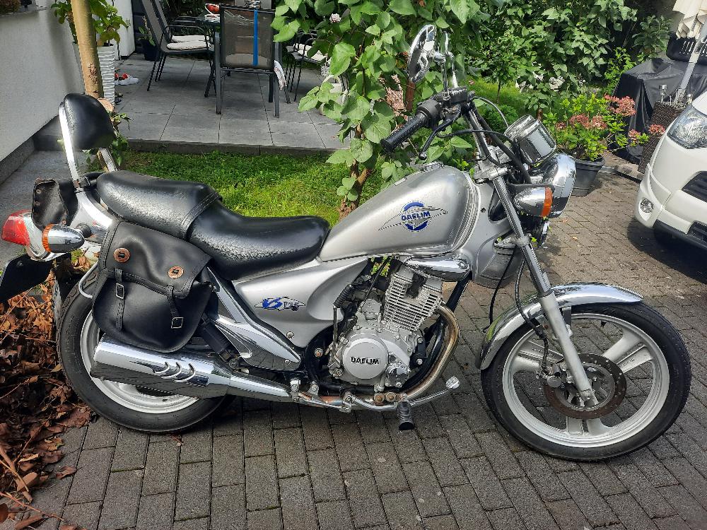 Motorrad verkaufen Daelim VS 125 F Ankauf